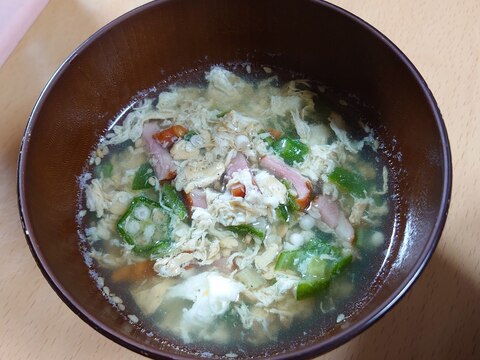 オクラとベーコンの中華スープ